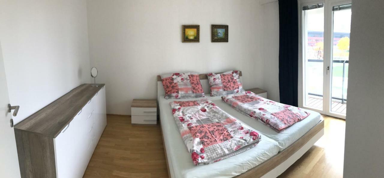 Apartment With Parking On Premise Wiedeń Zewnętrze zdjęcie