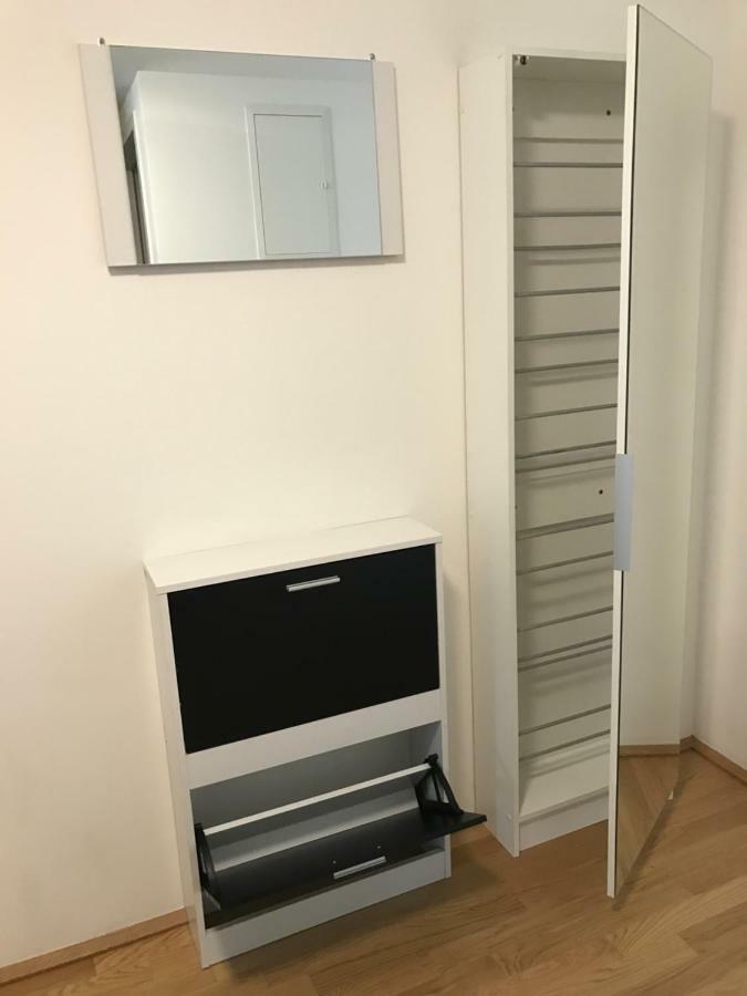 Apartment With Parking On Premise Wiedeń Zewnętrze zdjęcie