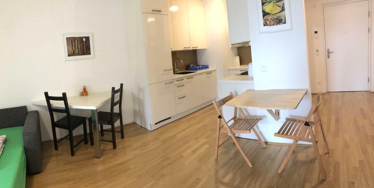Apartment With Parking On Premise Wiedeń Zewnętrze zdjęcie