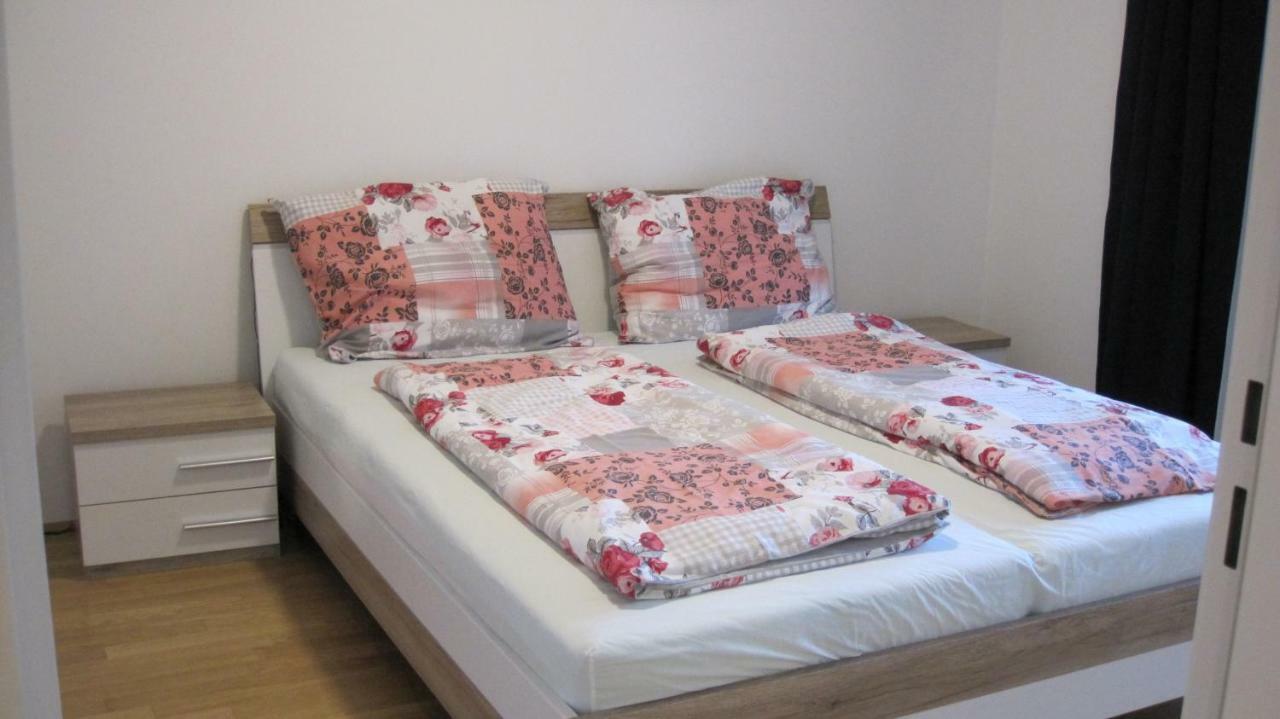 Apartment With Parking On Premise Wiedeń Zewnętrze zdjęcie